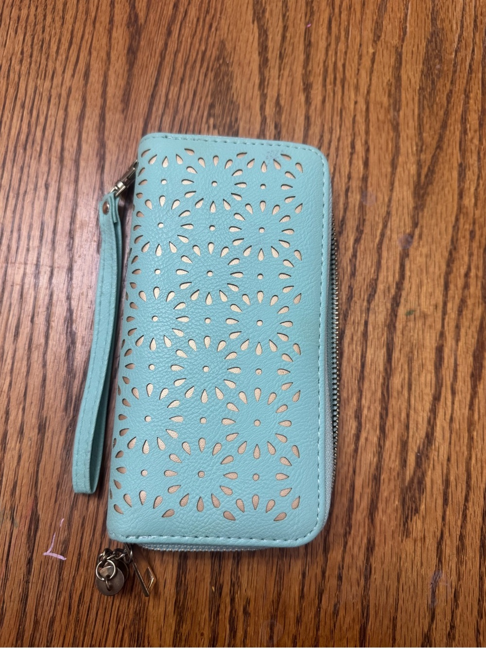Mint Floral Cutout Zip Wallet Wristlet